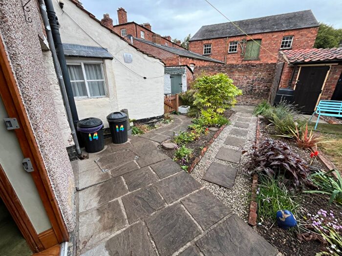 1 Bedroom Terraced House To Rent In Bridge Street, Louth., LN11