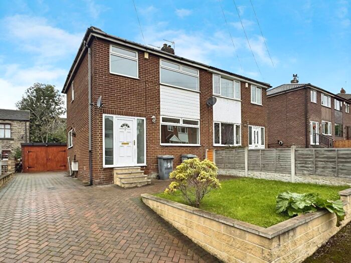 3 Bedroom Semi-Detached House To Rent In Westcliffe Rise, Cleckheaton, BD19