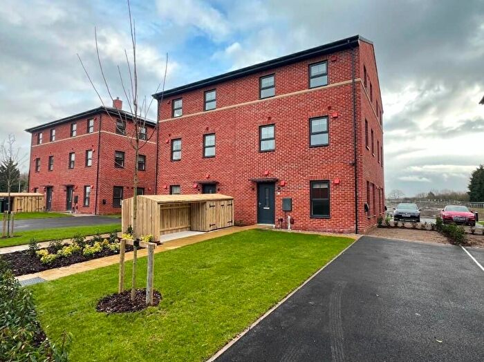 2 Bedroom Semi-Detached House To Rent In Charlotte Fox Lane, Crossgates, Leeds, LS15