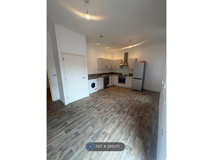 3 Bedroom Flat To Rent In Rocket Studios, Leicester, LE4