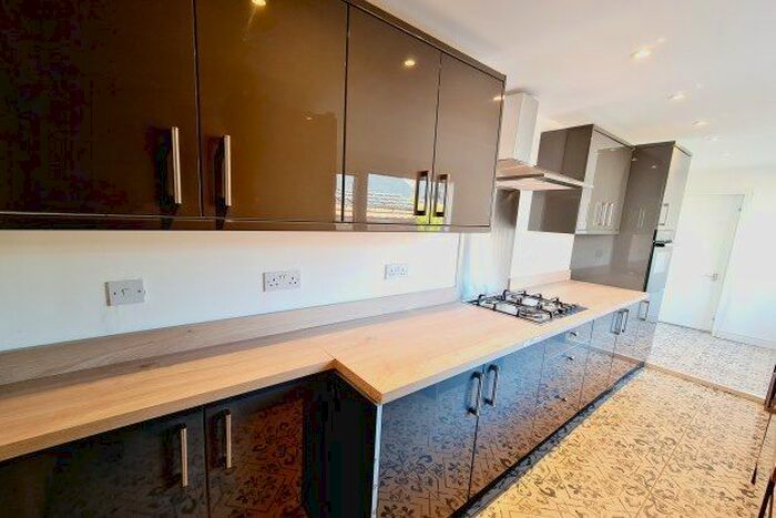 4 Bedroom Terraced House To Rent In Avondale Street, Lincoln, LN2