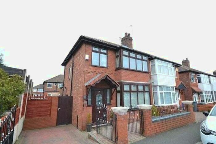 3 Bedroom Detached House To Rent In Davids Road, Manchester M43