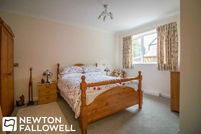 2 Bedroom Bungalow For Sale In Little Walk, East Stockwith, DN21