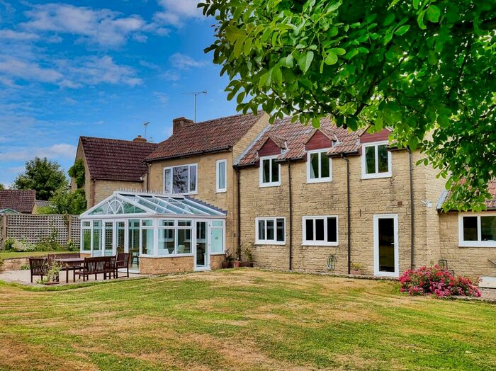 5 Bedroom Detached House To Rent In Flistridge Road, Upper Minety, SN16