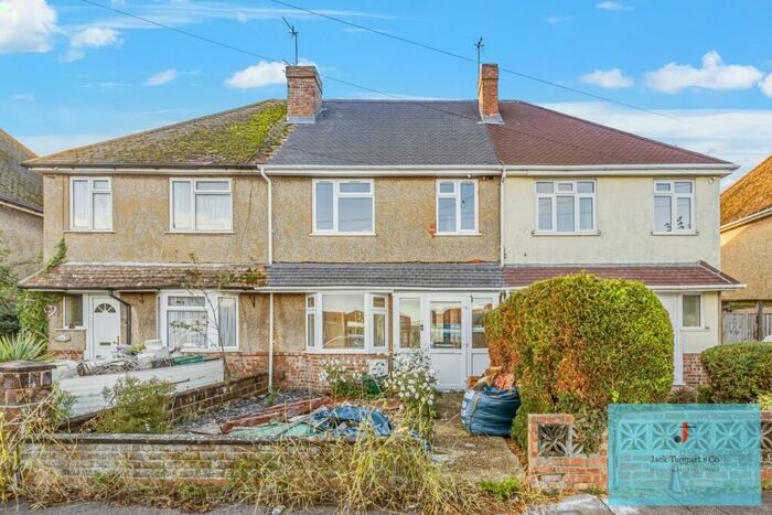 3 Bedroom Terraced House For Sale In Irene Avenue, Lancing, BN15