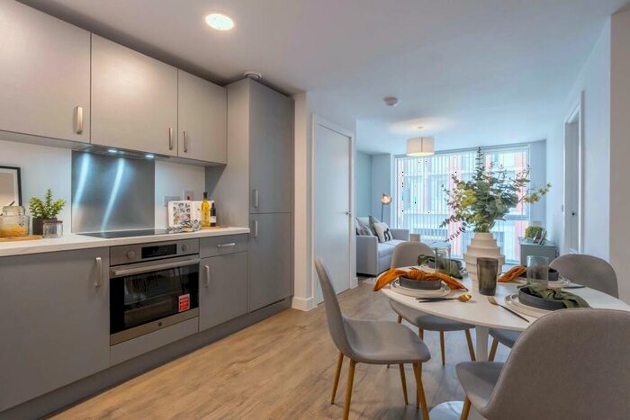 1 Bedroom Apartment To Rent In Lower Essex Street, Birmingham, B5