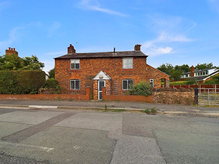2 Bedroom Detached House For Sale In Bretton Lane, Bretton, CH4