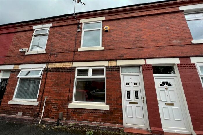 2 Bedroom Terraced House To Rent In Howells Avenue, Sale, M33