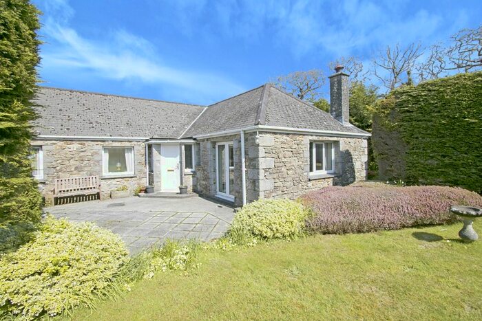 2 Bedroom Bungalow For Sale In Mawgan, Helston, Cornwall, TR12