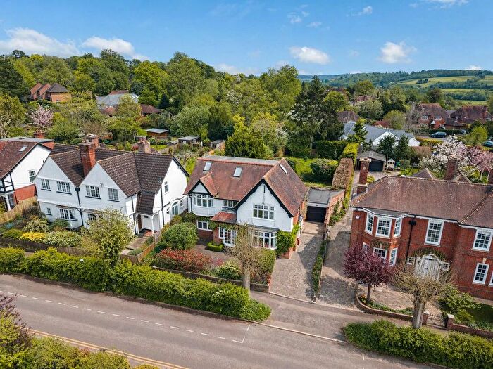 6 Bedroom Detached House For Sale In Highlands Road, Leatherhead, KT22