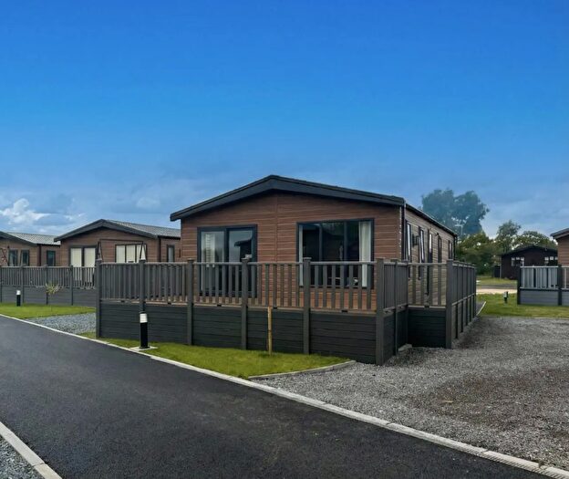 3 Bedroom Lodge For Sale In Back Road, Newton On Derwent, York, YO41