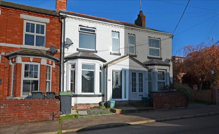 2 Bedroom Terraced House For Sale In Harcourt Street, Raunds, Northamptonshire, NN9