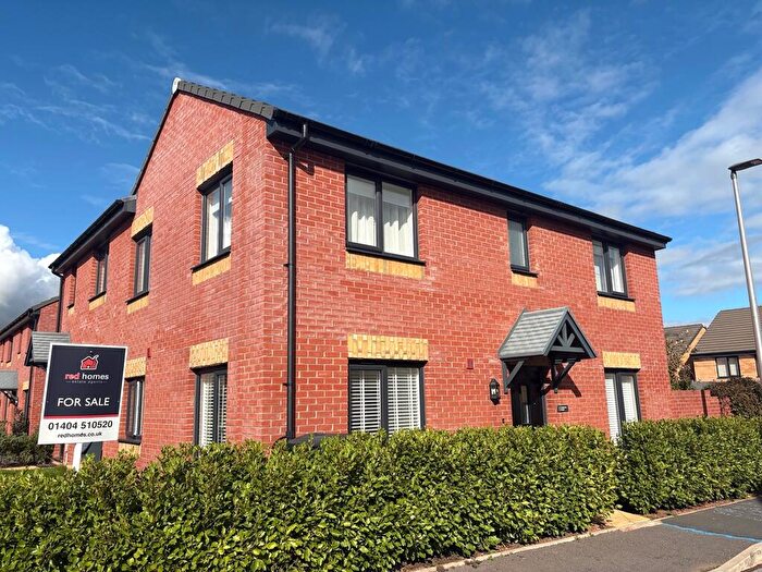 3 Bedroom Semi-Detached House For Sale In Denarius Road, Exeter, EX1