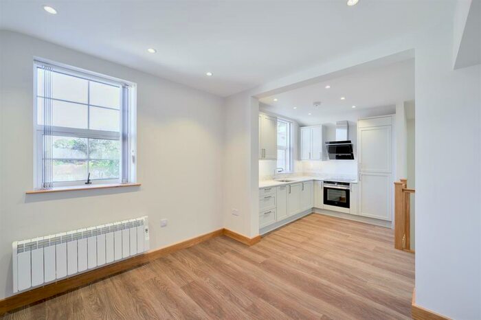 1 Bedroom Duplex To Rent In Lonsdale Square, Lonsdale Road, Harborne, Birmingham, B17