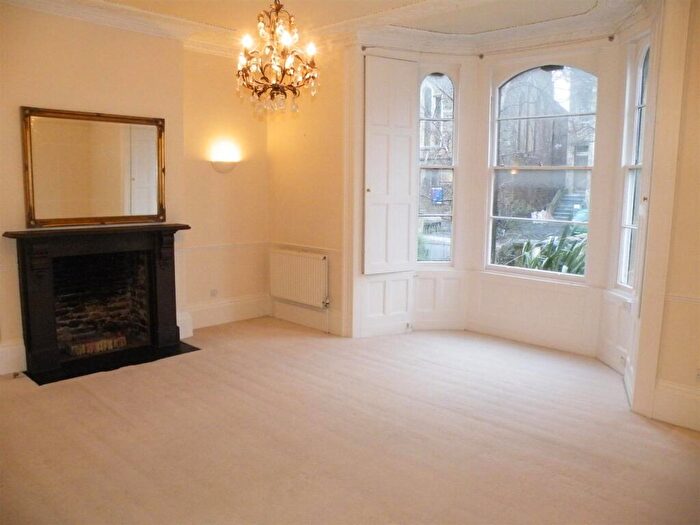 2 Bedroom Flat To Rent In Redland Park, Redland, BS6