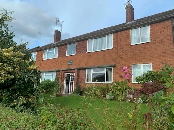 1 Bedroom Flat To Rent In Ipsley Croft, Mason Road, Redditch, B97