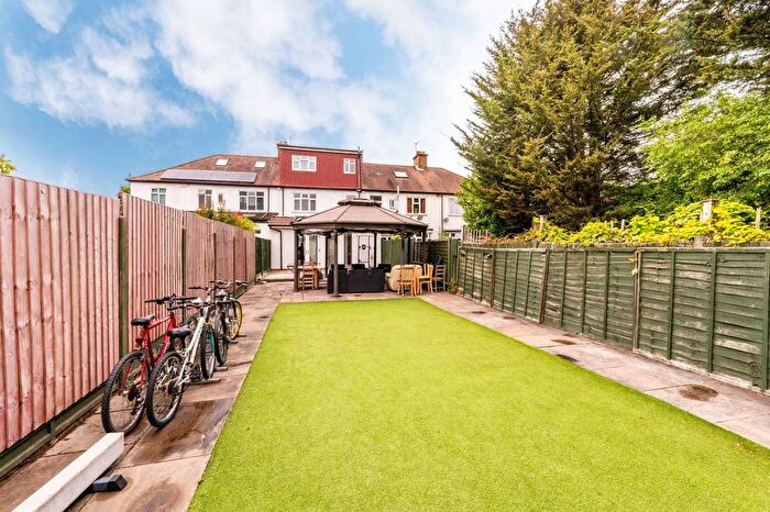 5 Bedroom Terraced House To Rent In Windermere Avenue, Merton Park, London, SW19