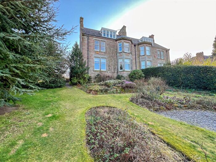 6 Bedroom Semi-Detached House For Sale In Queens Road, Wooler, NE71