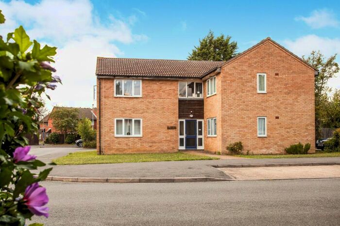 Studio To Rent In Amwell Road, Cambridge, CB4