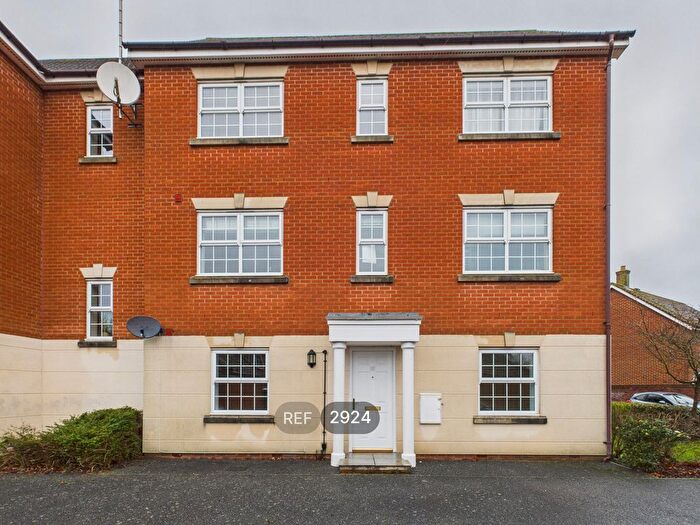 2 Bedroom Flat To Rent In Offord Close, Ipswich, IP5