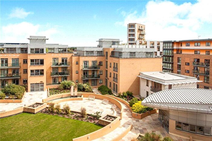 2 Bedroom Apartment For Sale In The Belvedere, Cambridge, Cambridgeshire, CB2