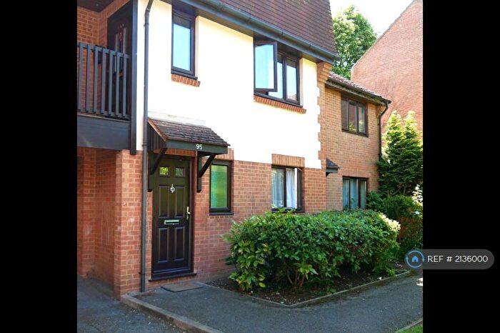 Studio To Rent In Victoria Street, Slough, SL1