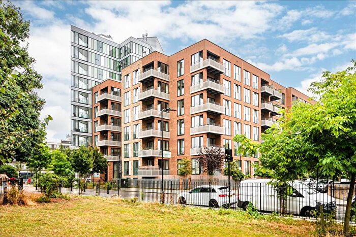 1 Bedroom Flat To Rent In City Mill Apartments, Haggerston, E8