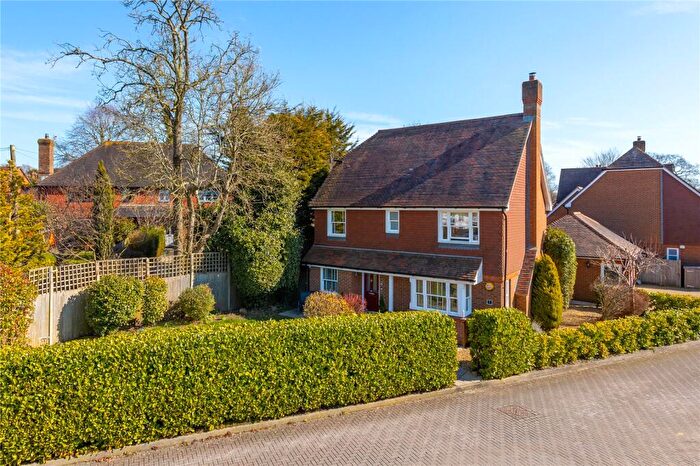 4 Bedroom House For Sale In Juziers Drive, East Hoathly, Lewes, East Sussex, BN8
