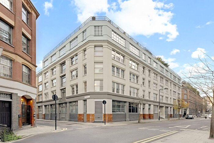 3 Bedroom Property To Rent In Shepherdess Walk, Micawber Wharf, N1