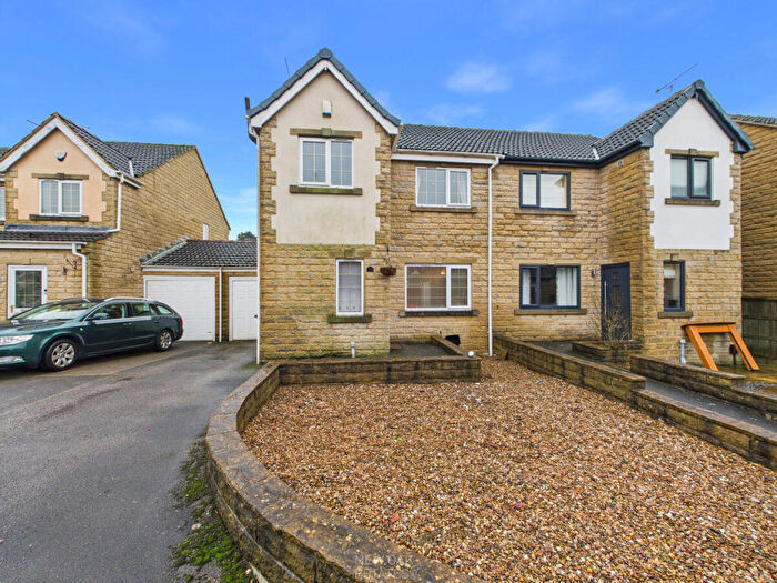 3 Bedroom Semi-Detached House To Rent In Reeves Avenue, Pilsley, S45