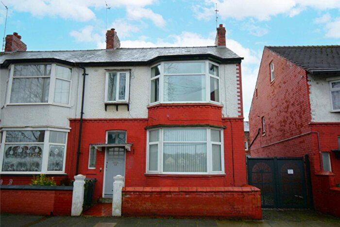 2 Bedroom Flat For Sale In Sandcliffe Road, Wallasey, Wirral, CH45