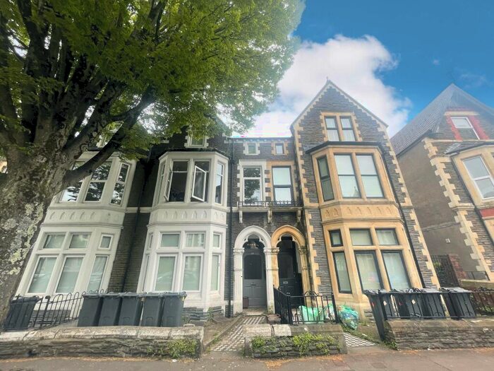 1 Bedroom Flat To Rent In Connaught Road, Cardiff, CF24