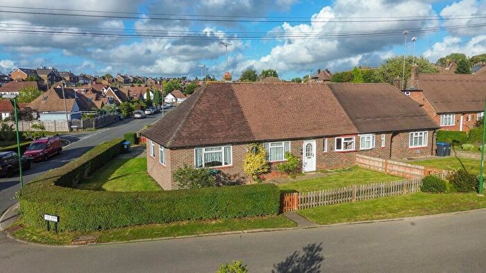 3 Bedroom Semi-Detached House For Sale In Vale Road, Haywards Heath, RH16