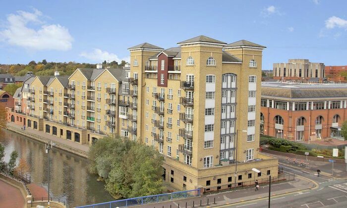 2 Bedroom Apartment To Rent In Riverside House, Fobney Street, Reading, Berkshire, RG1