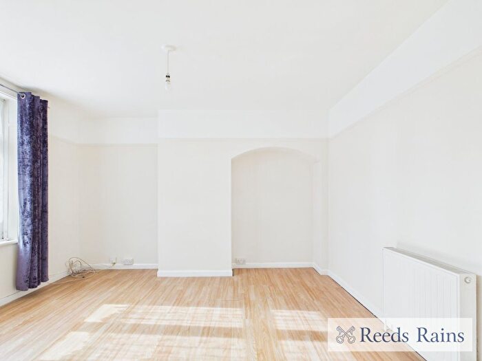 2 Bedroom Terraced House To Rent In Maxey Road, Dagenham, RM9