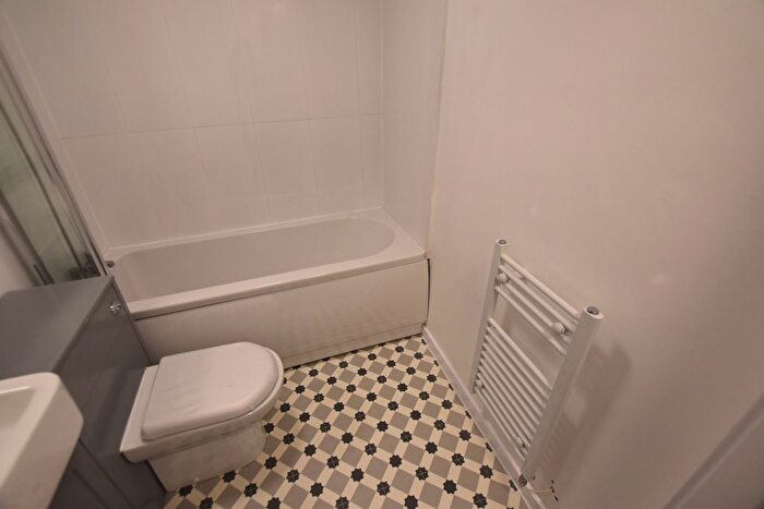 1 Bedroom Flat To Rent In Turnmill Avenue, Springfield, MK6