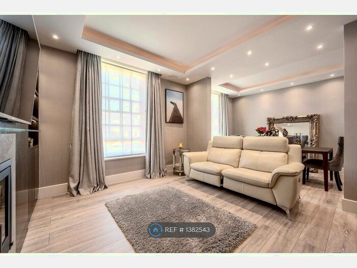 3 Bedroom Flat To Rent In Dudley Court, London, NW11