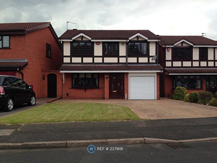 4 Bedroom Detached House To Rent In Ploverdale Crescent, Kingswinford, DY6