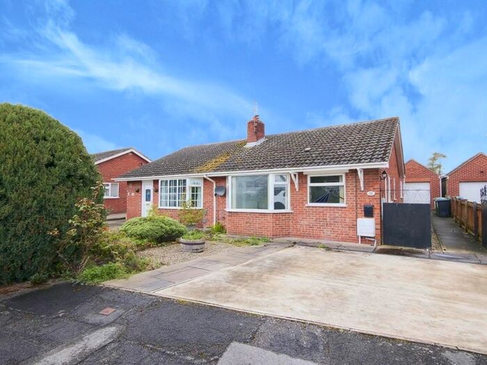 2 Bedroom Bungalow To Rent In Hambleton View, Tollerton, York, YO61