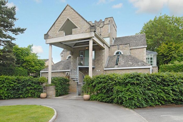 2 Bedroom Apartment To Rent In Stonesfield, Near Woodstock, OX29