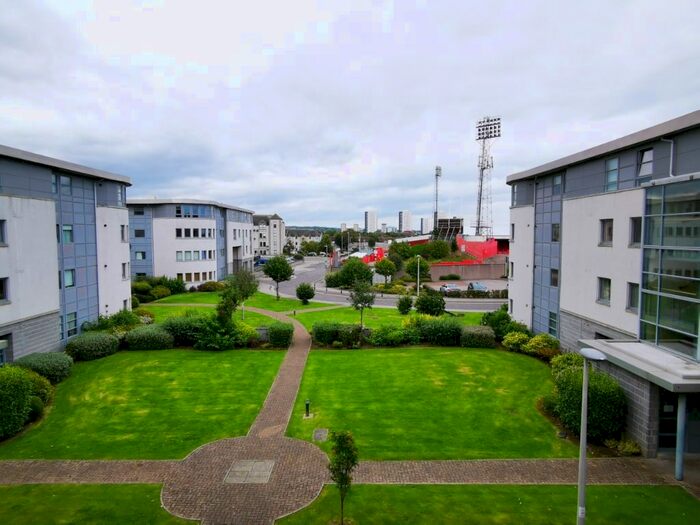 2 Bedroom Flat To Rent In Merkland Lane, Pittordrie, Aberdeen, AB24