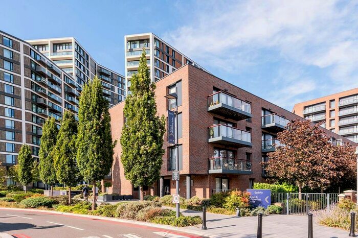 2 Bedroom Flat To Rent In Imperial Building, Woolwich Riverside, London, SE18