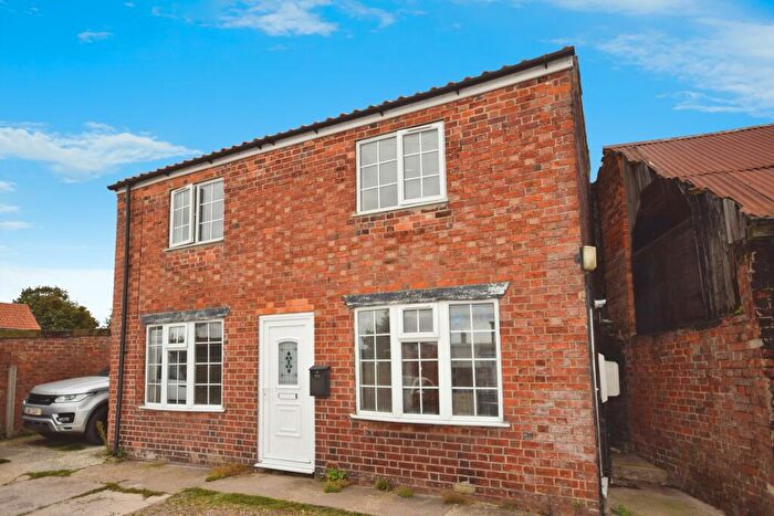 2 Bedroom Detached House For Sale In Market Street, Spilsby, PE23