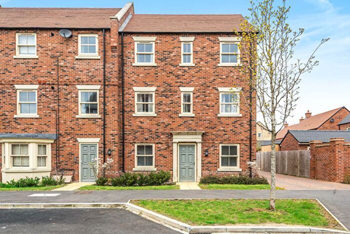 1 Bedroom Apartment To Rent In Flanders Close, Town Centre, OX26