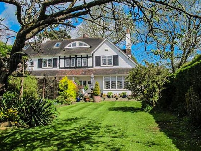 3 Bedroom Semi Detached House For Sale In Church Road, Brasted, TN16