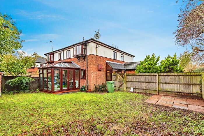 2 Bedroom Cluster House For Sale In Forest Road, Hartwell, Northampton, NN7