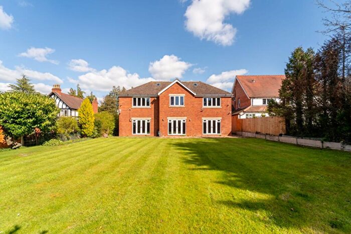 7 Bedroom Detached House For Sale In Alderbrook Road, Solihull, B91
