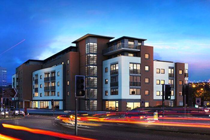 2 Bedroom Apartment To Rent In The Quadrant, Sand Pits, Birmingham, B1