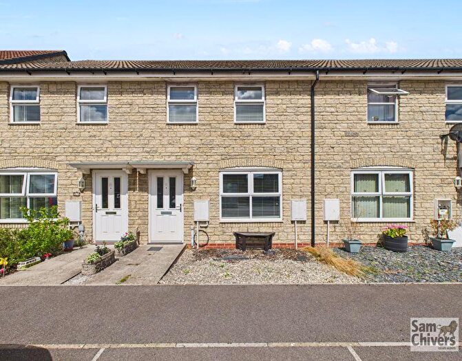 3 Bedroom Terraced House For Sale In Brandown Close, Temple Cloud, BS39