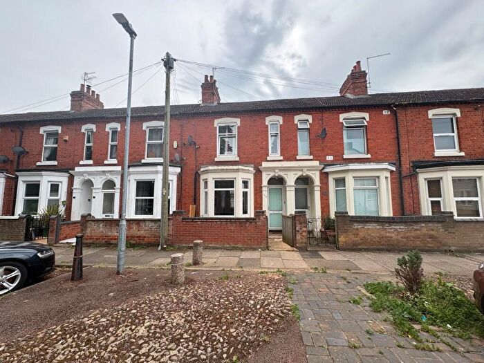 3 Bedroom Terraced House To Rent In St James Park Road, St James, Northampton, NN5